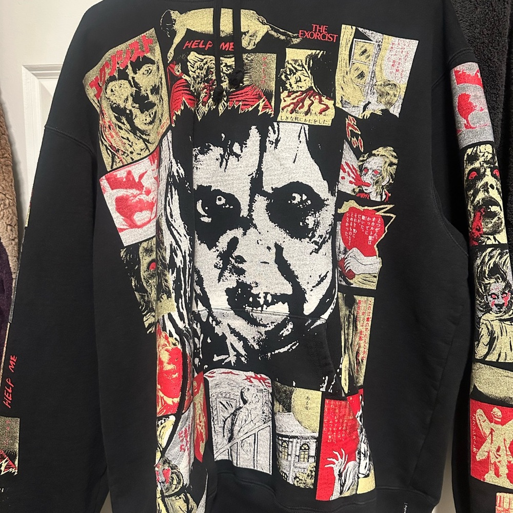 Supreme Black and Red Logo hoodie - Picture 4 of 7